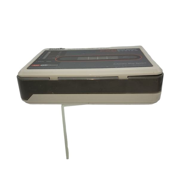 Vintage Sonic FXB Bass Boost Am/Fm Stereo Cassette Player - Picture 8 of 13